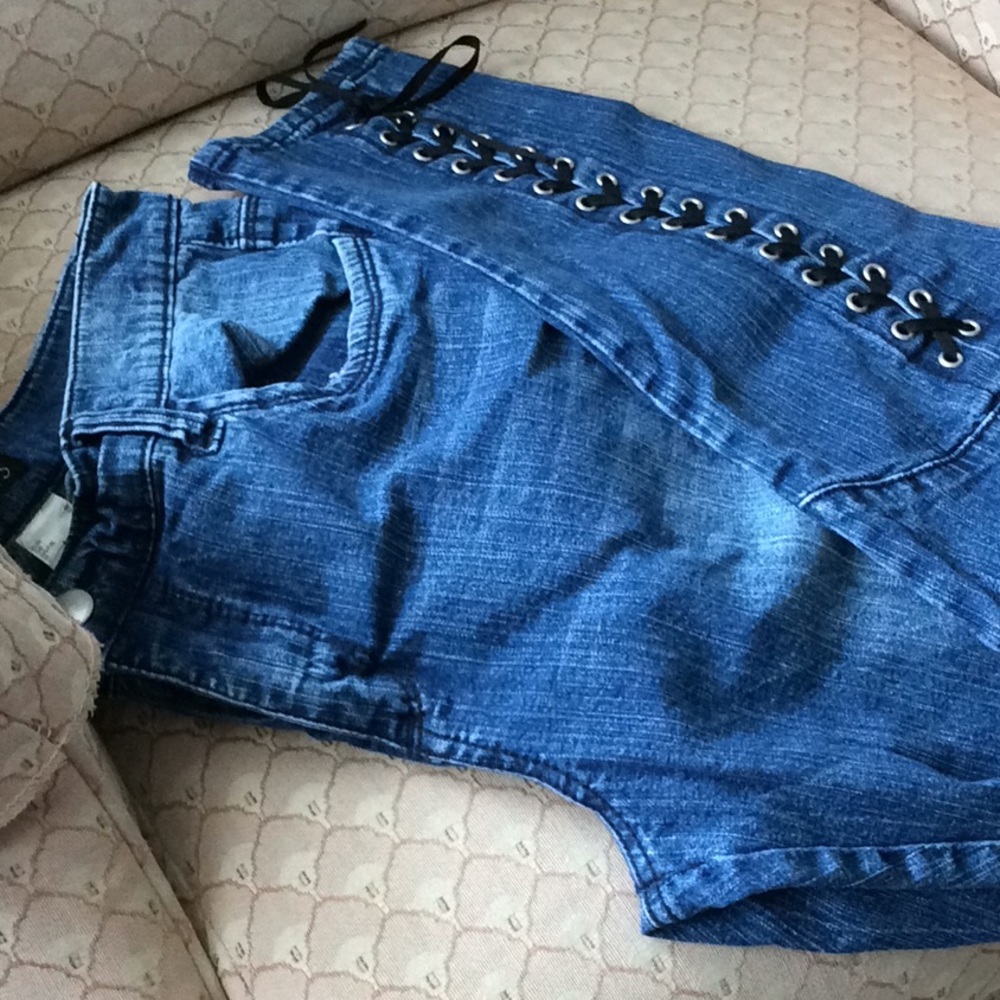 Jeans, tie up back of legs